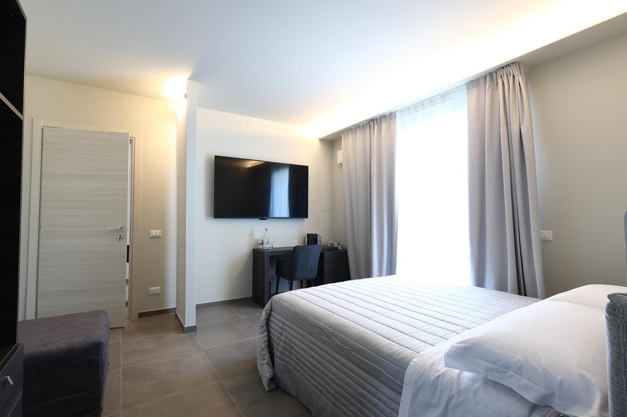 Casa Tua Hotel ฟอร์มิจิเน ภายนอก รูปภาพ