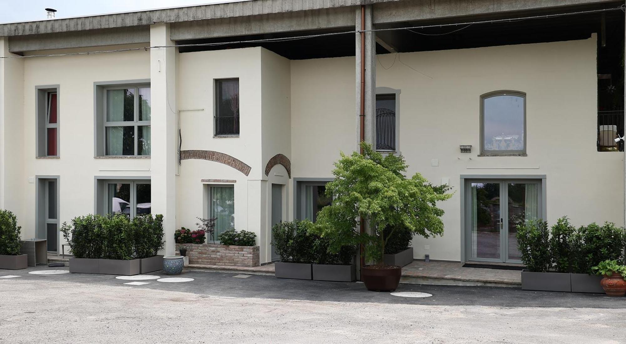 Casa Tua Hotel ฟอร์มิจิเน ภายนอก รูปภาพ